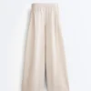 Weite Hose aus 100 % Leinen Weite Hose aus 100 % Leinen