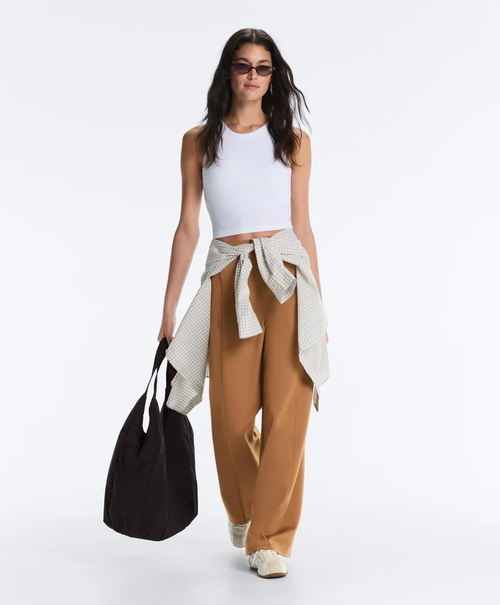 Weite Hose mit hoher Taille im Neopren-Look Weite Hose mit hoher Taille im Neopren-Look