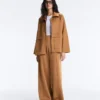 Weite Hose mit hoher Taille im Neopren-Look Weite Hose mit hoher Taille im Neopren-Look