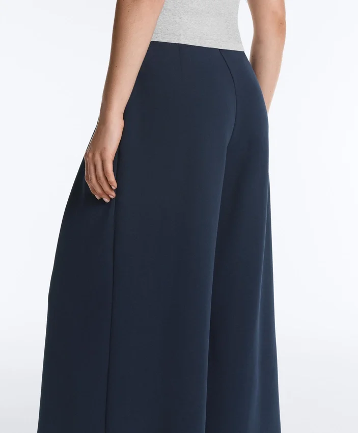 Weite Piqué-Hose aus Baumwolle Weite Piqué-Hose aus Baumwolle