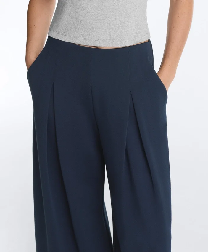 Weite Piqué-Hose aus Baumwolle Weite Piqué-Hose aus Baumwolle