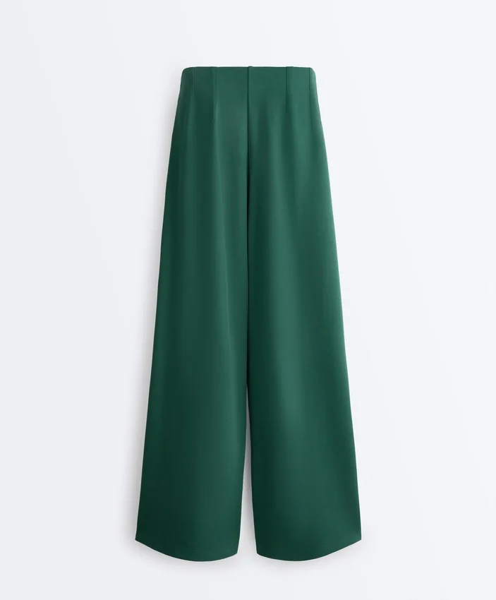 Weite Piqué-Hose aus Baumwolle mit Falten Weite Piqué-Hose aus Baumwolle mit Falten