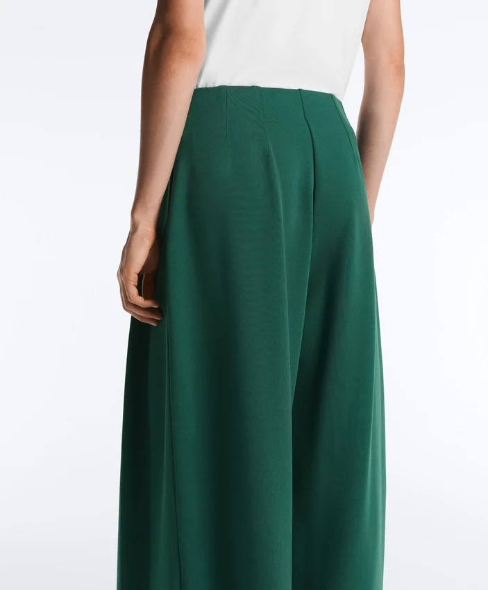 Weite Piqué-Hose aus Baumwolle mit Falten Weite Piqué-Hose aus Baumwolle mit Falten