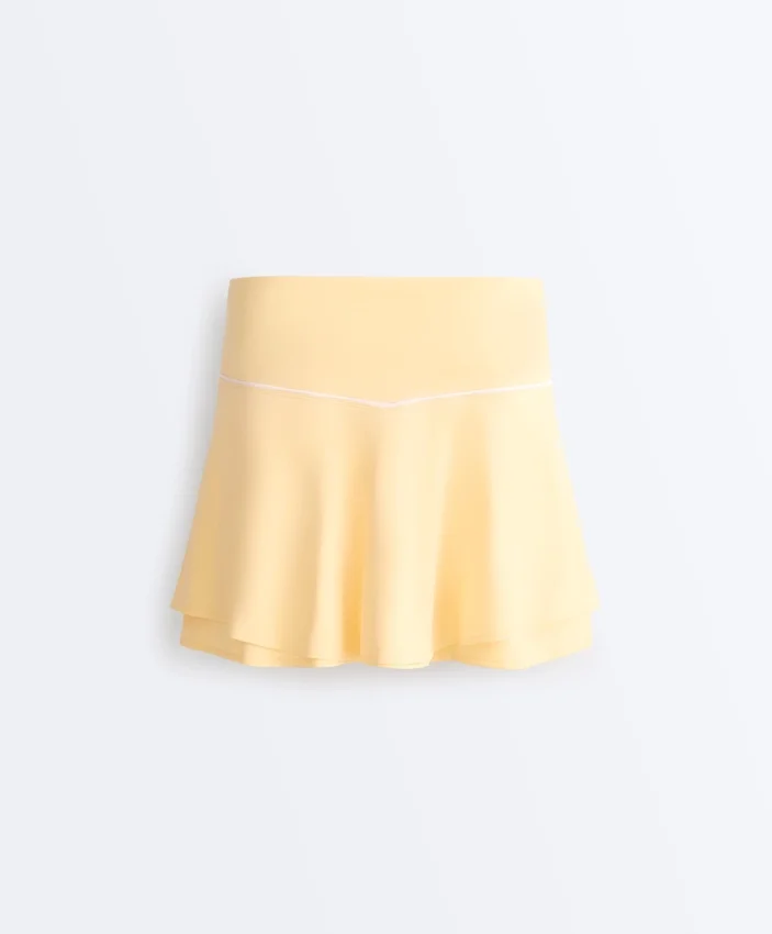 Zeilagiger, hoch taillierter Short-Rock Zeilagiger, hoch taillierter Short-Rock